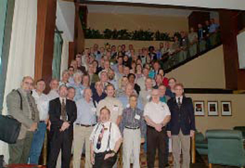 Photo: 2006 Army Museum Training Course group photograph.