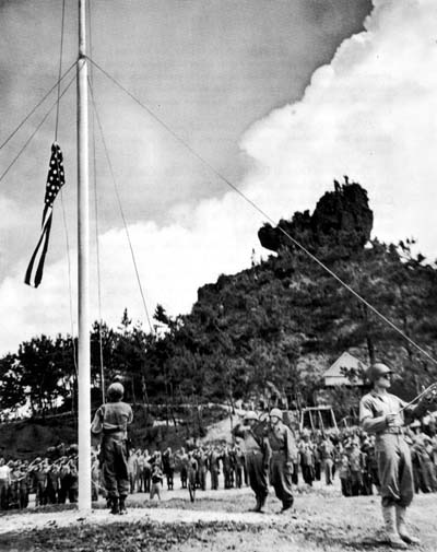 Photo: RAISING THE AMERICAN FLAG